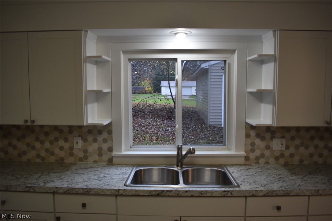 6413 Jefferson Road Ashtabula, OH 44004 - Photo 6 of 25 Gallery Image 6