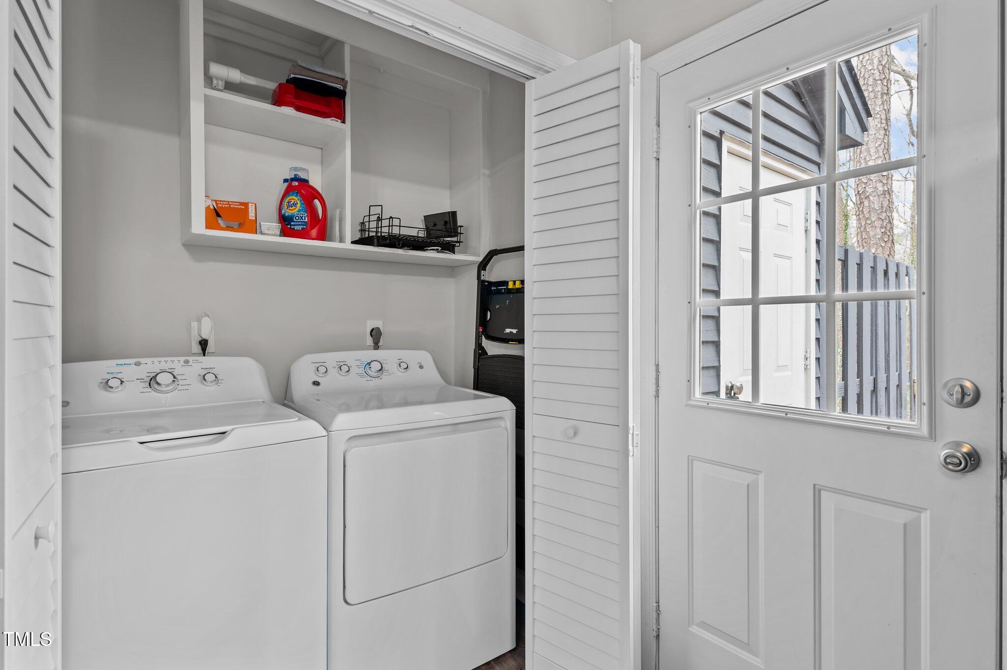 5905-5907 Applewood Lane Raleigh, NC 27609 - Photo 16 of 41 43-web-or-mls-DSC_8137