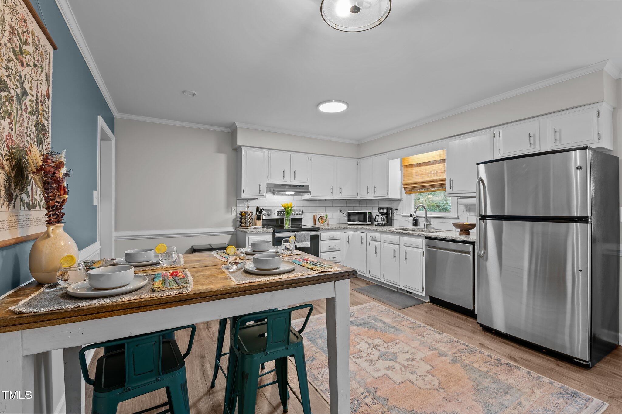 5905-5907 Applewood Lane Raleigh, NC 27609 - Photo 26 of 41 24-web-or-mls-DSC_8080