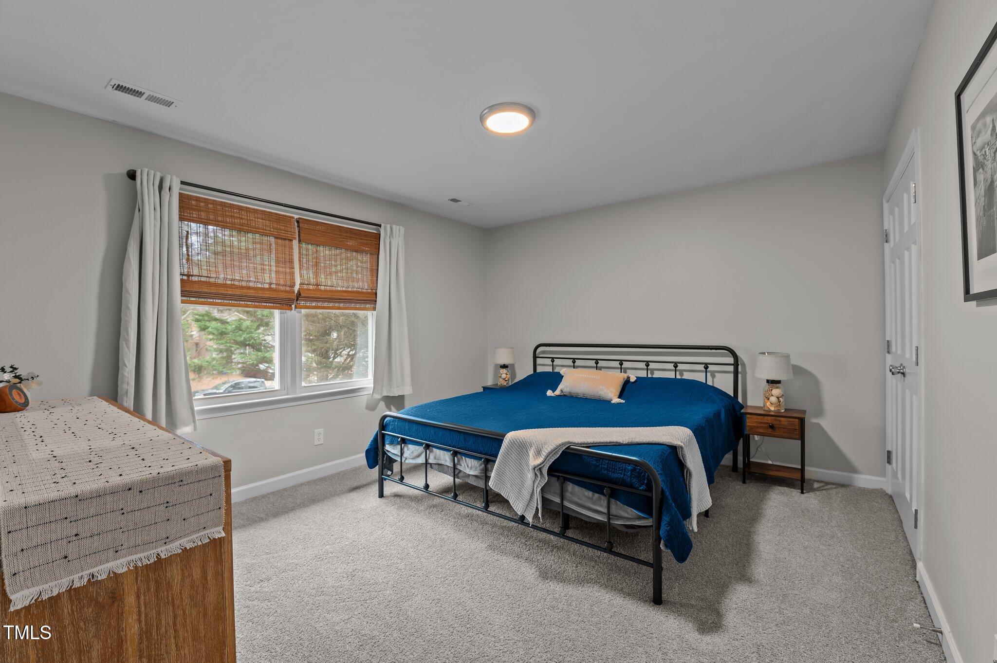 5905-5907 Applewood Lane Raleigh, NC 27609 - Photo 28 of 41 31-web-or-mls-DSC_8101