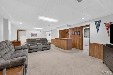 $330,000 | 12120 Jeannette Mary Drive, Maryland Heights, MO 63043