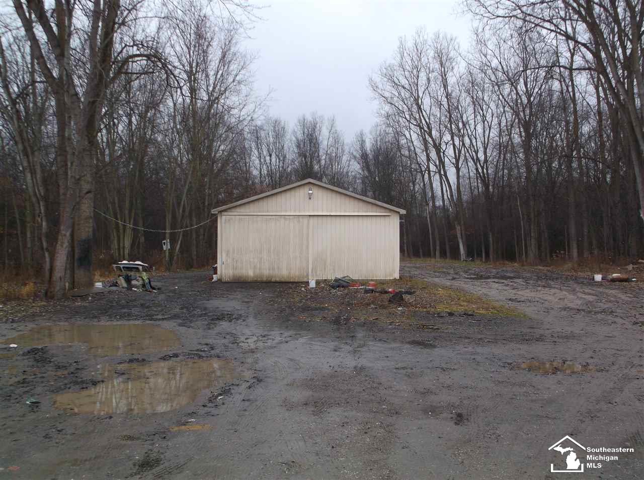 25065 Sibley Road Romulus, MI 48174 - Photo 11 of 13 31308590-10.JPG