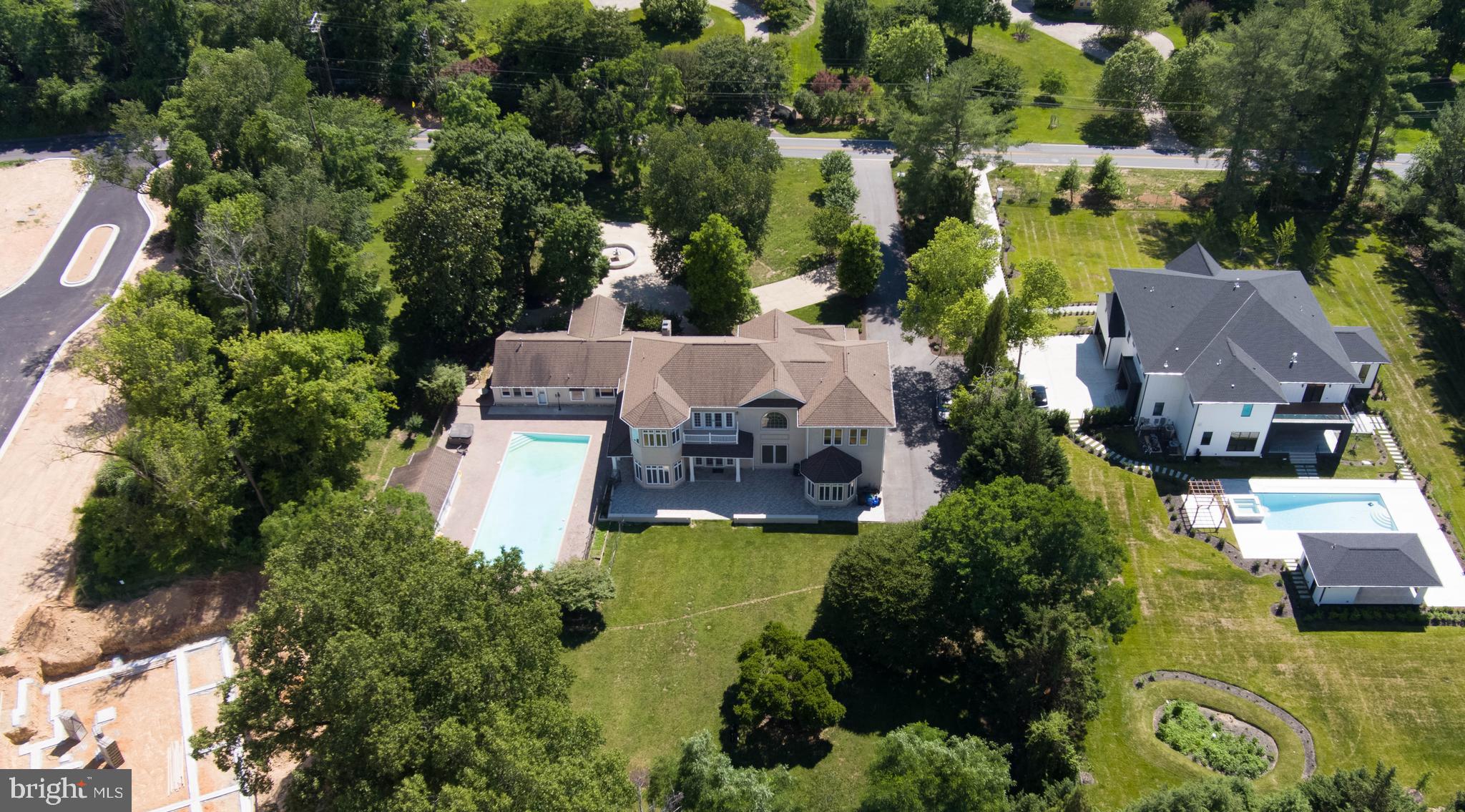 10805 Glen Road Potomac, MD 20854 - Photo 11 of 40