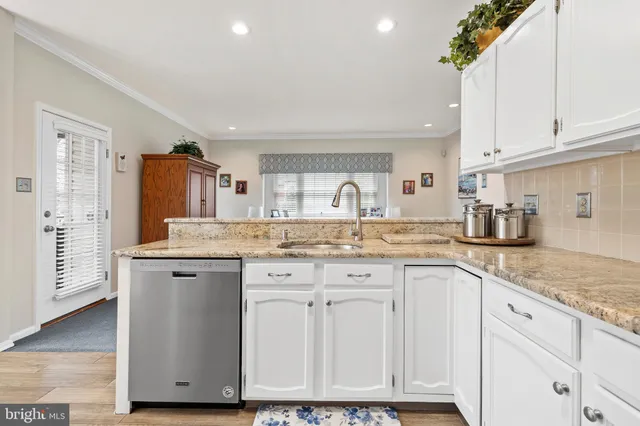 $865,000 | 3421 Pin Oak Lane, Chalfont, PA 18914