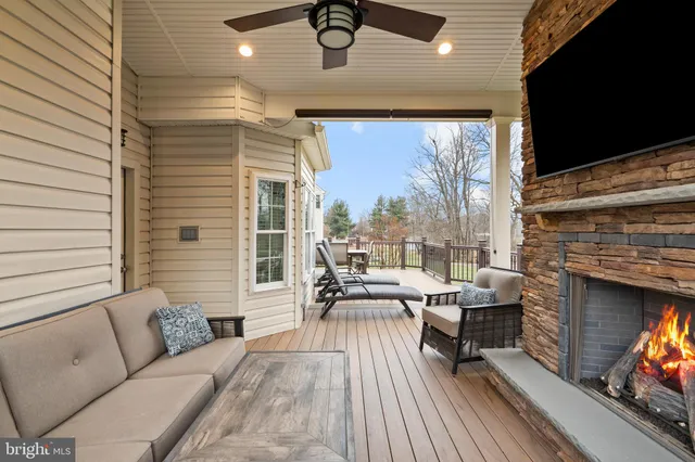 $865,000 | 3421 Pin Oak Lane, Chalfont, PA 18914