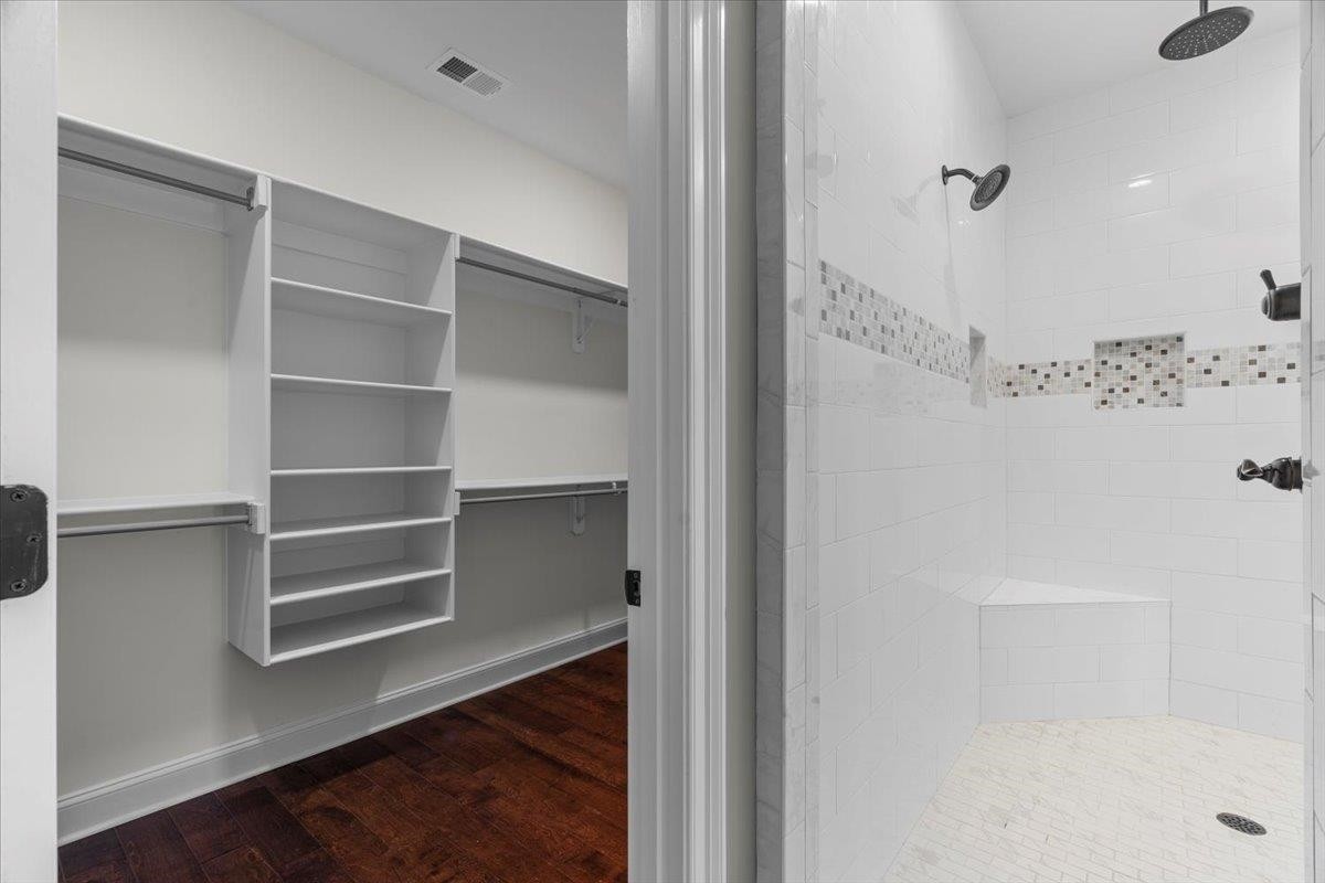 1739 Treestand Road Southaven, MS 38672 - Photo 15 of 27 a view of a walk in closet