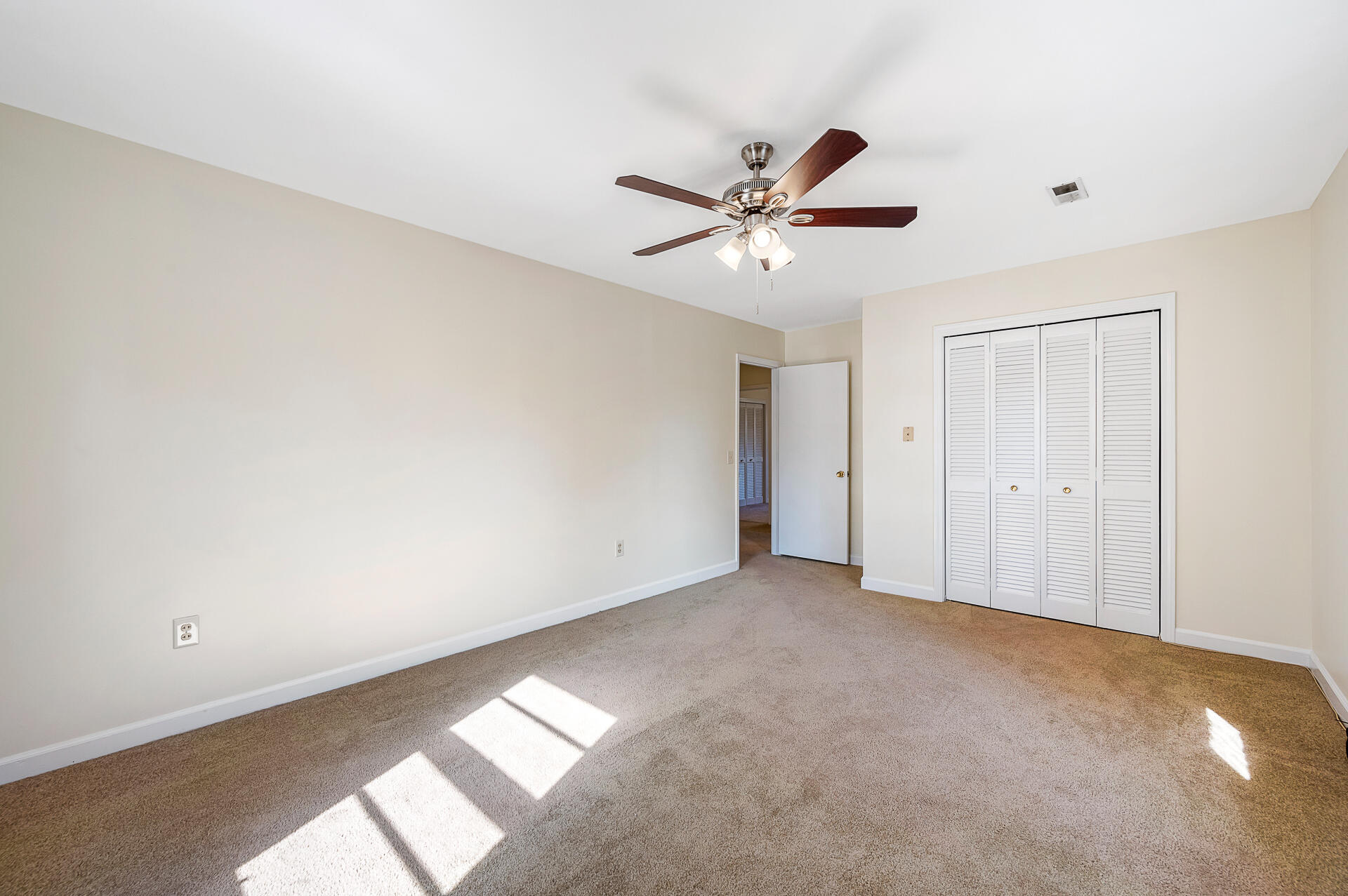 18 Waverly Road Walterboro, SC 29488 - Photo 27 of 30 18Waverly-21