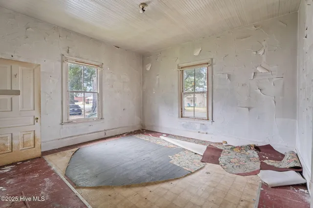 $51,000 | 807 West St James Street, Tarboro, NC 27886