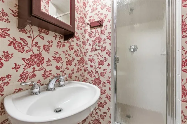 $729,900 | 2610 Cedarvue Drive, Pittsburgh, PA 15241