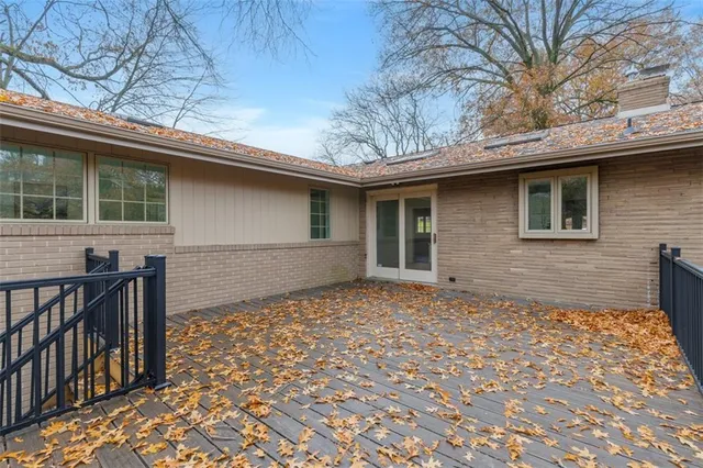 $729,900 | 2610 Cedarvue Drive, Pittsburgh, PA 15241