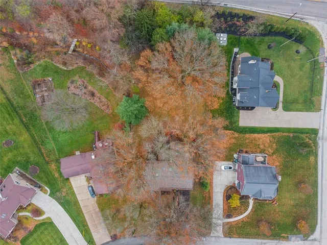 $729,900 | 2610 Cedarvue Drive, Pittsburgh, PA 15241