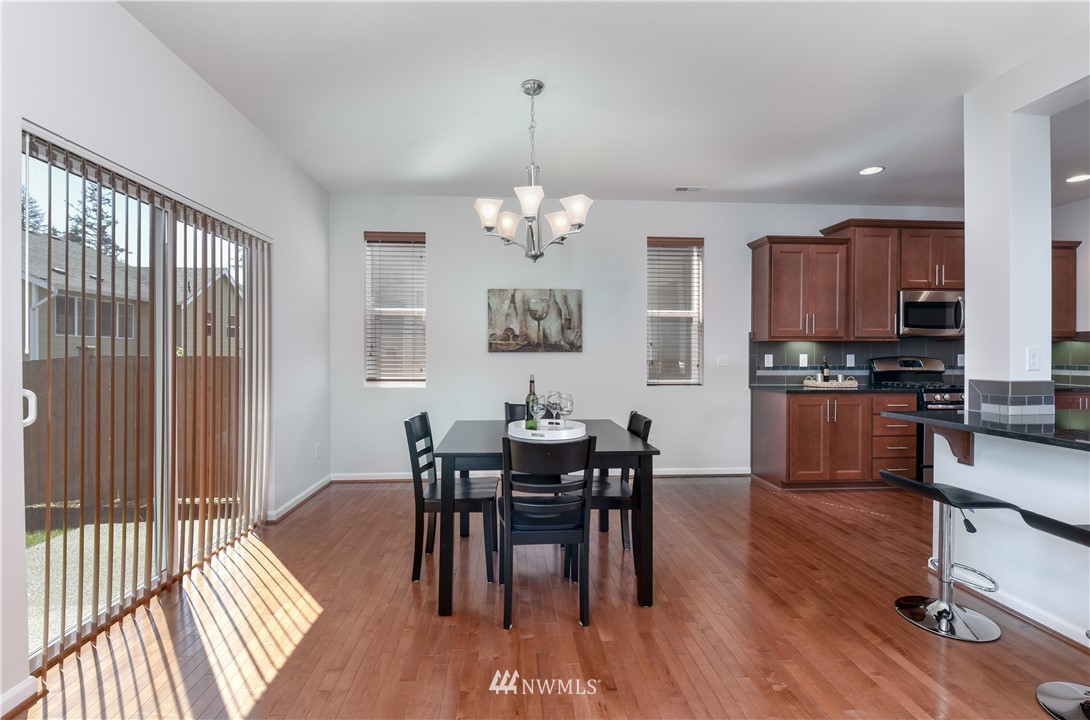 3912 176th Street Southeast Bothell, WA 98012 - Photo 7 of 25