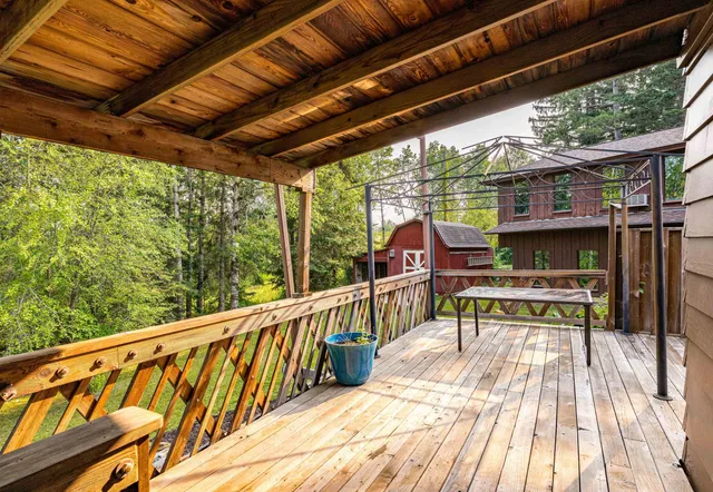 $599,999 | 29 Ridge Road, Esko, MN 55733