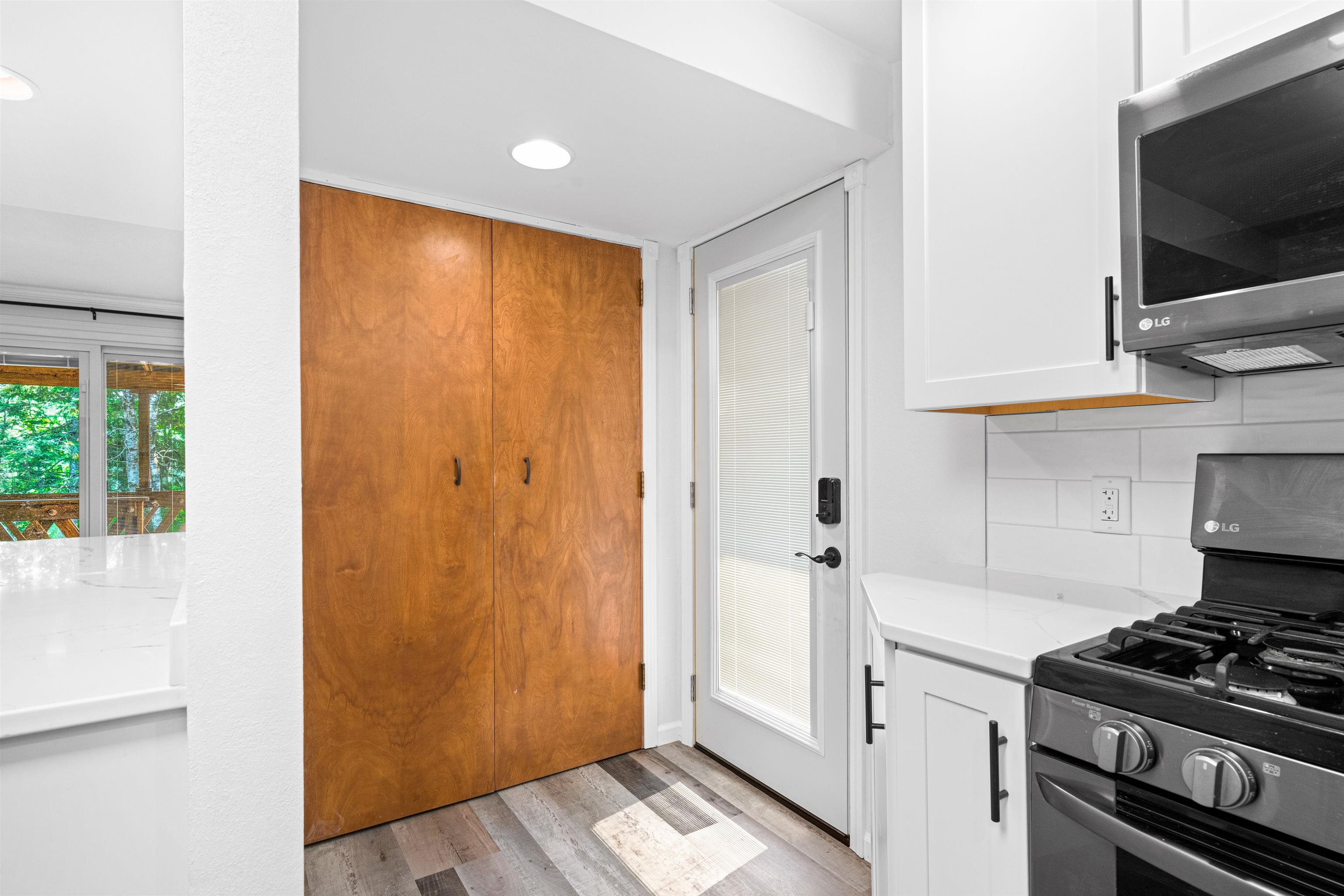 29 Ridge Road Esko, MN 55733 - Photo 8 of 59