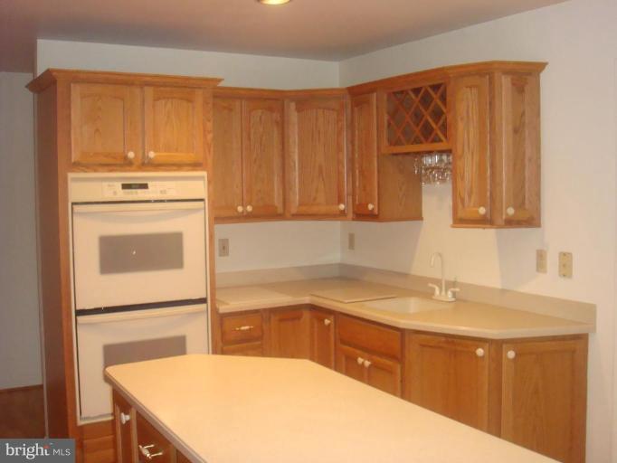 14316 Dairydale Road Baldwin, MD 21013 - Photo 6 of 20 Kitchen