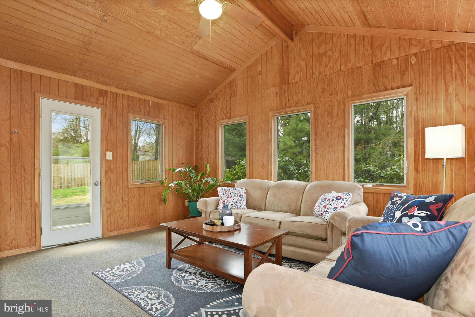15604 Evesham Place Silver Spring, MD 20905 - Photo 17 of 62 Gallery Image 17
