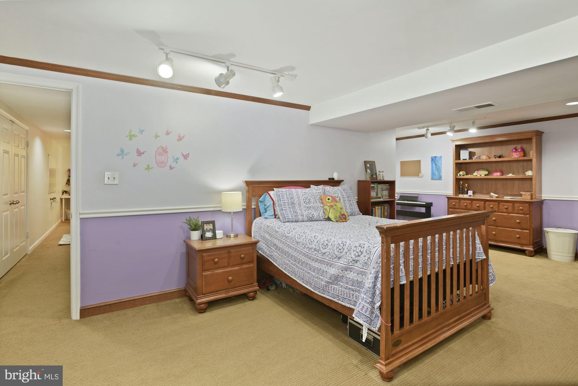 15604 Evesham Place Silver Spring, MD 20905 - Photo 36 of 62 Gallery Image 36