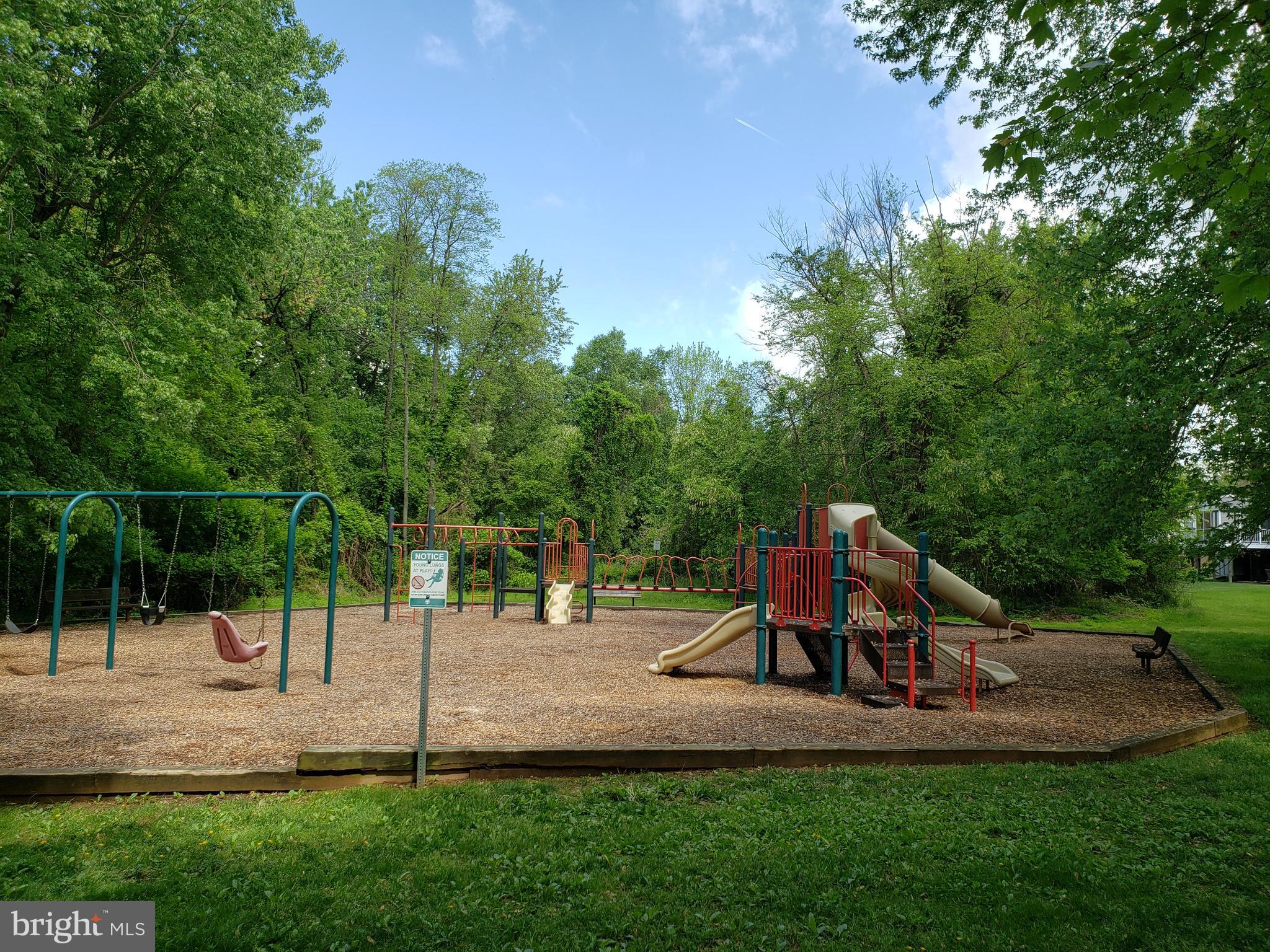 15604 Evesham Place Silver Spring, MD 20905 - Photo 45 of 62 Gallery Image 45