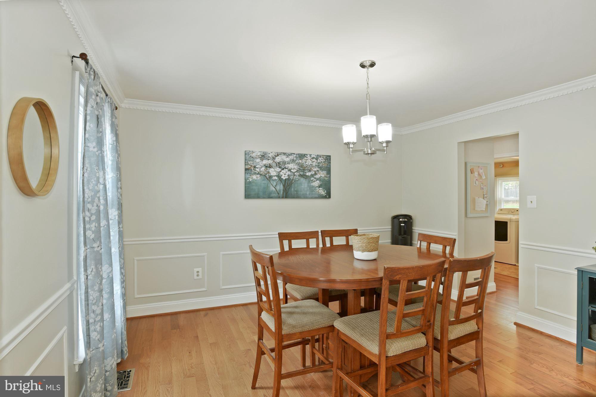15604 Evesham Place Silver Spring, MD 20905 - Photo 9 of 62 Gallery Image 9