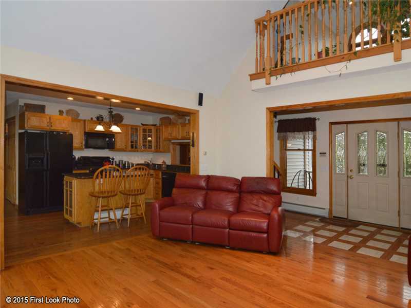 445 Barbs Hill Road Coventry, RI 02825 - Photo 4 of 25 Living Room.