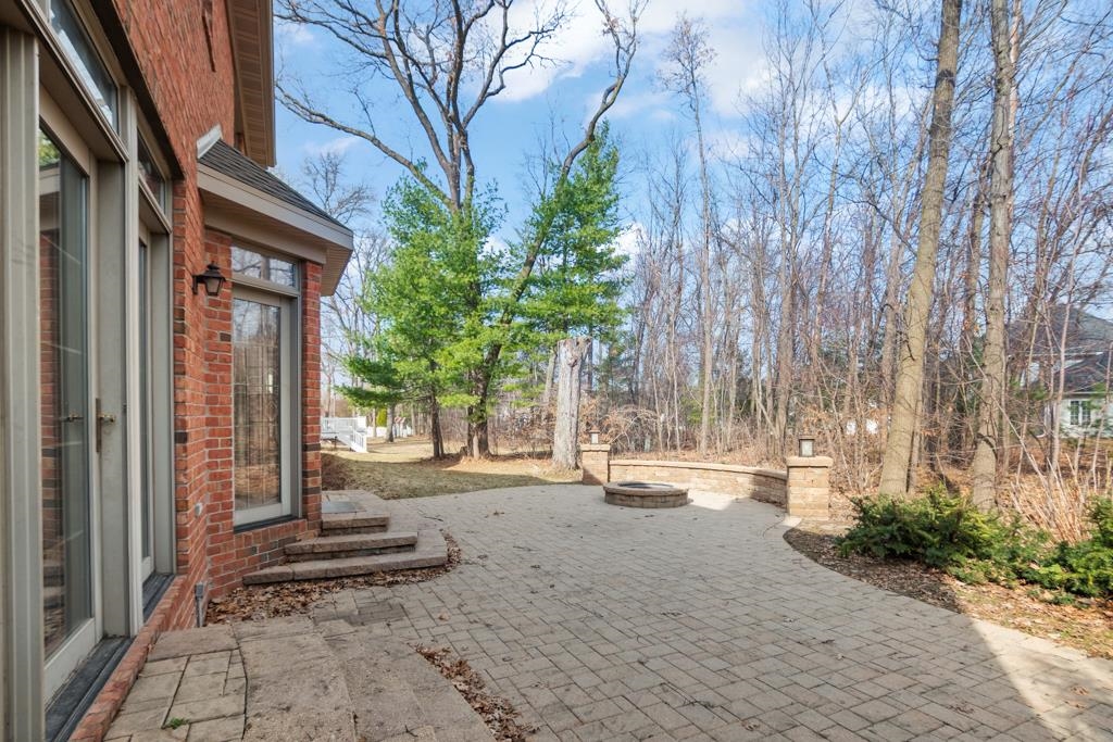 2071 Shady Lane Ashwaubenon, WI 54313 - Photo 24 of 47