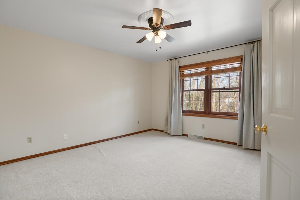 2071 Shady Lane Ashwaubenon, WI 54313 - Photo 31 of 47