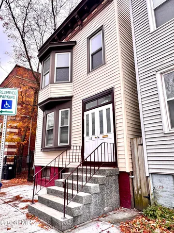 $234,900 | 348 1st Street, Albany, NY 12206