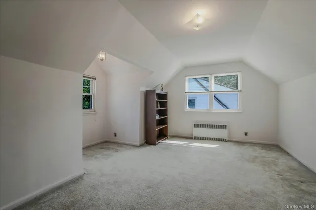 $959,000 | 908 6th Avenue, New Hyde Park, NY 11040