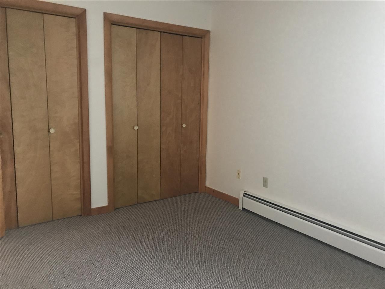 43 Franklin Heights Rochester, NH 03867 - Photo 6 of 17