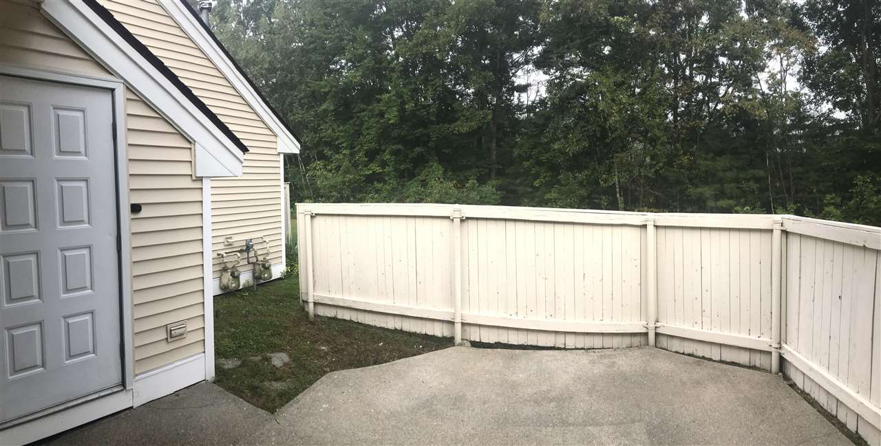 43 Franklin Heights Rochester, NH 03867 - Photo 8 of 17