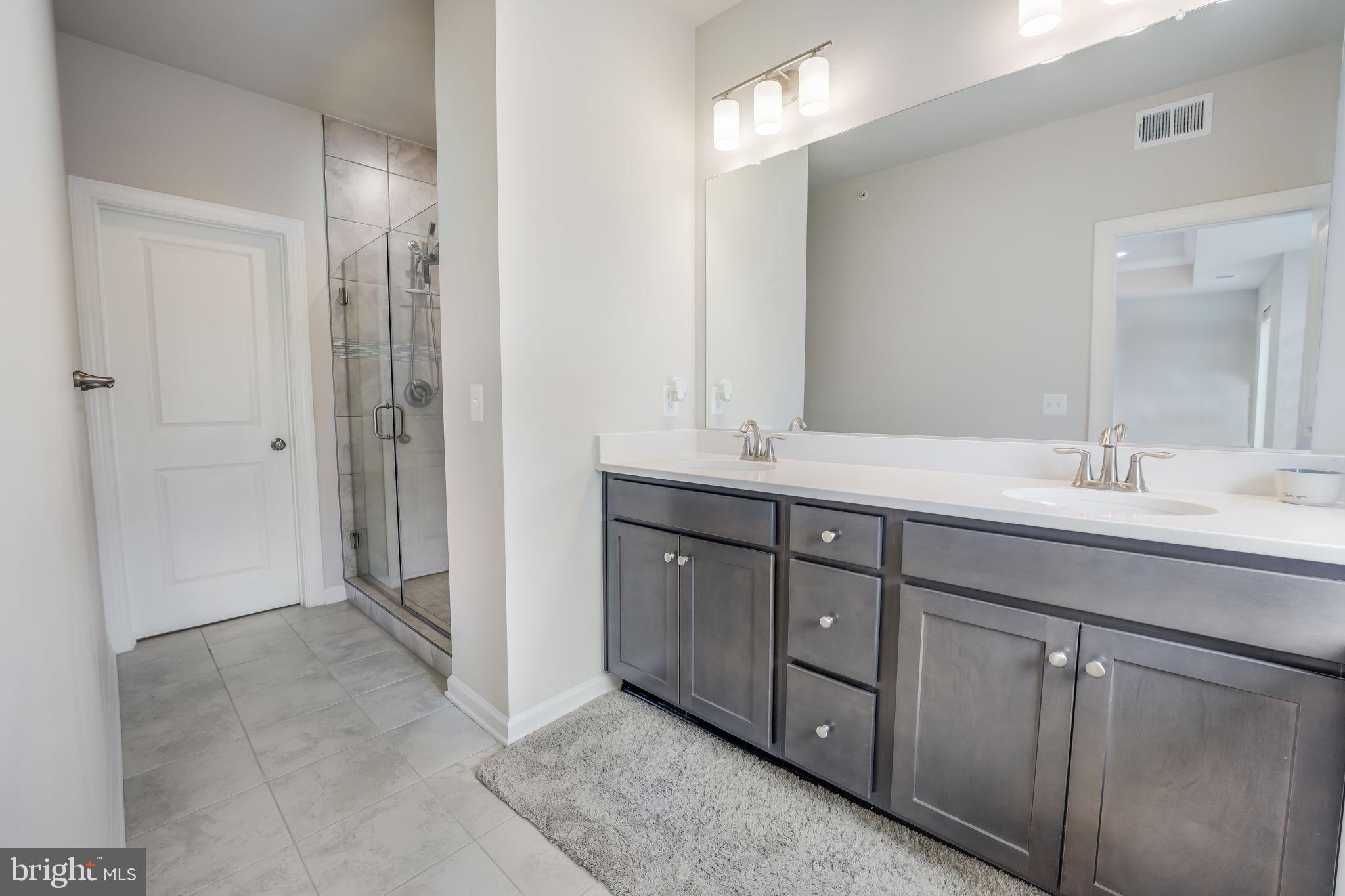 15574 Grade Line Place Woodbridge, VA 22191 - Photo 26 of 34
