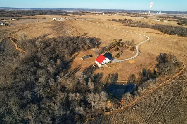 $399,000 | 23618 210th Road, Atchison, KS 66002
