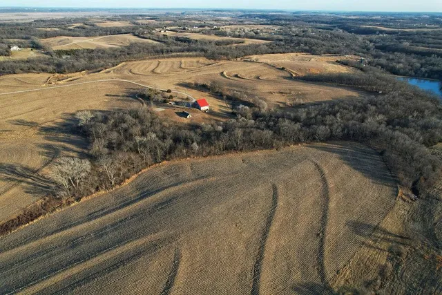 $399,000 | 23618 210th Road, Atchison, KS 66002