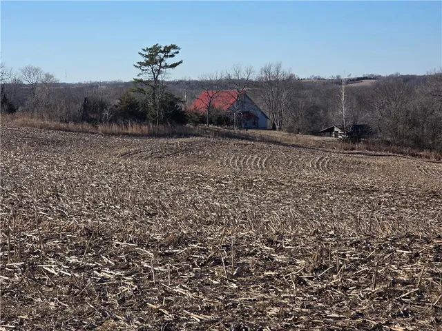 $349,900 | 23618 210th Road, Atchison, KS 66002