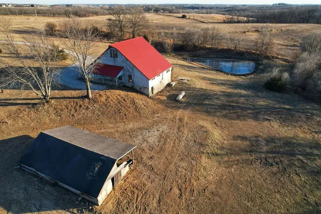 $399,000 | 23618 210th Road, Atchison, KS 66002