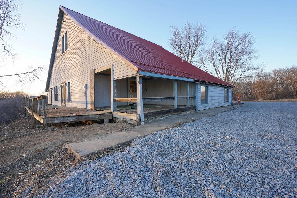 23618 210th Road Atchison, KS 66002 - Photo 10 of 41