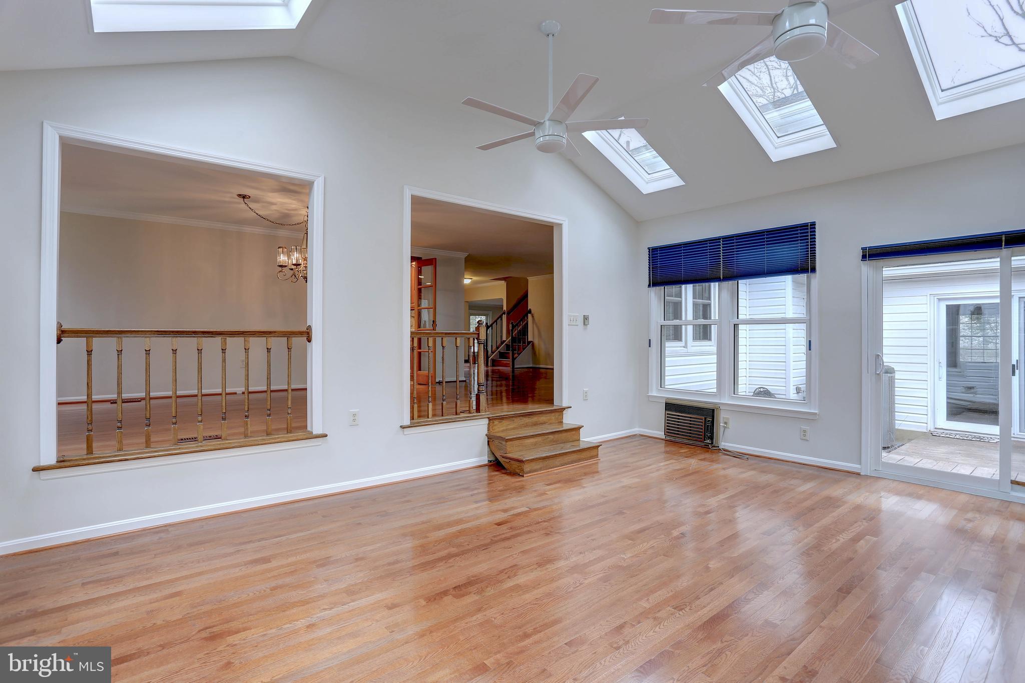 9451 Keepsake Way Columbia, MD 21046 - Photo 18 of 54 Sunroom