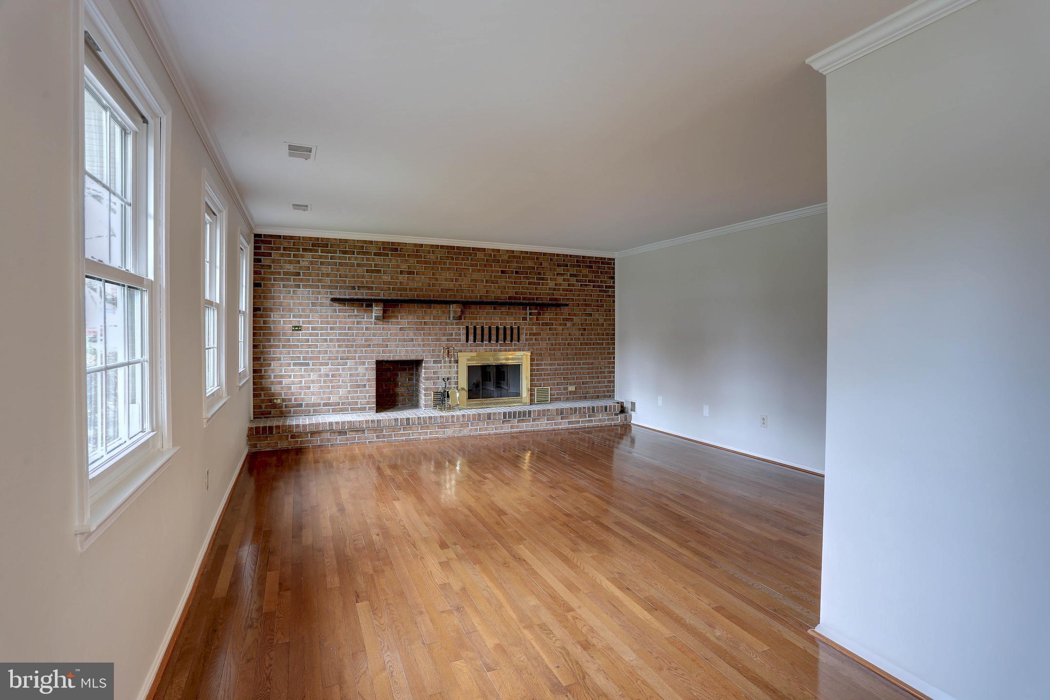9451 Keepsake Way Columbia, MD 21046 - Photo 21 of 54 Family Room