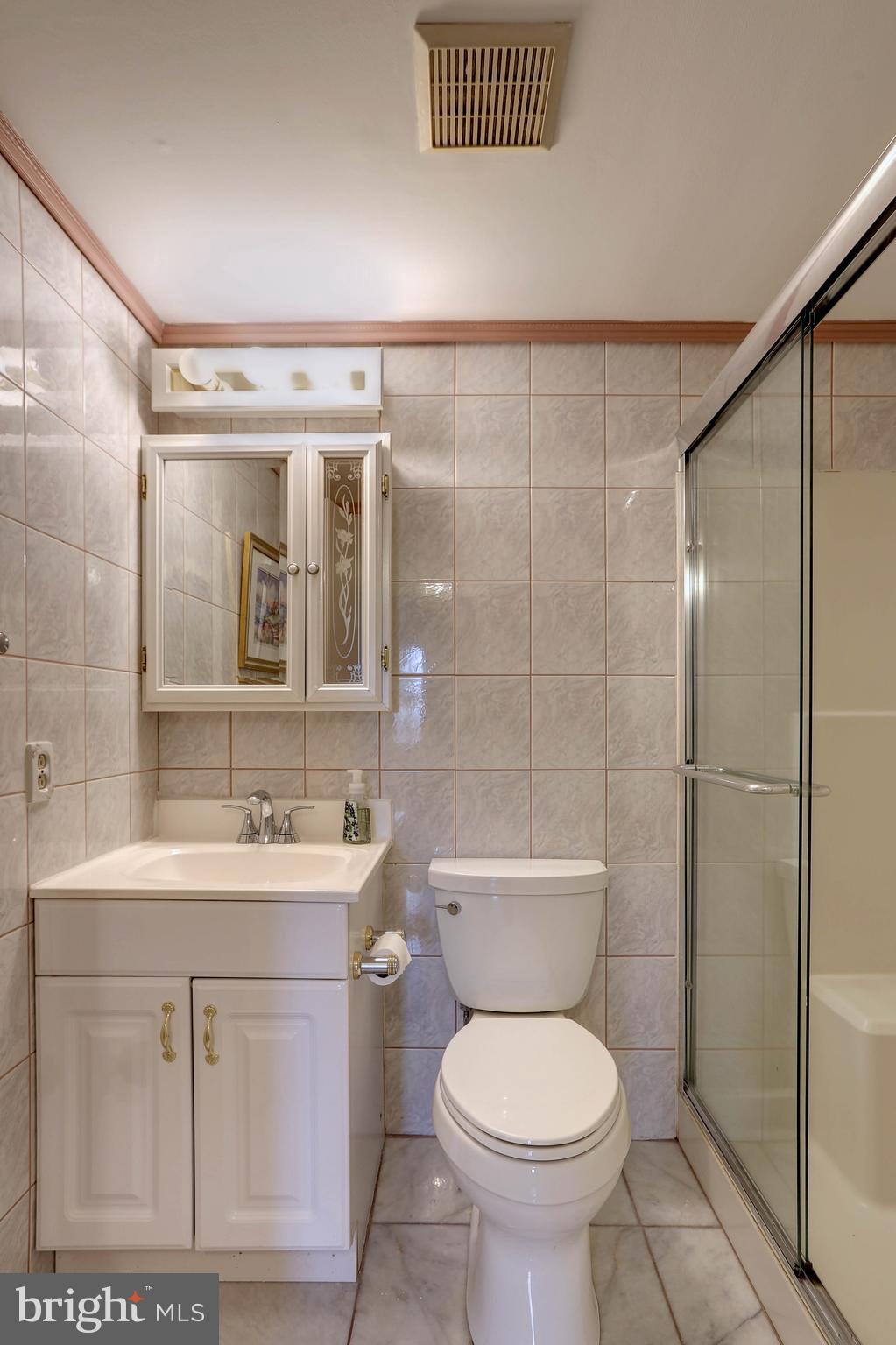 9451 Keepsake Way Columbia, MD 21046 - Photo 36 of 54 Bath 3