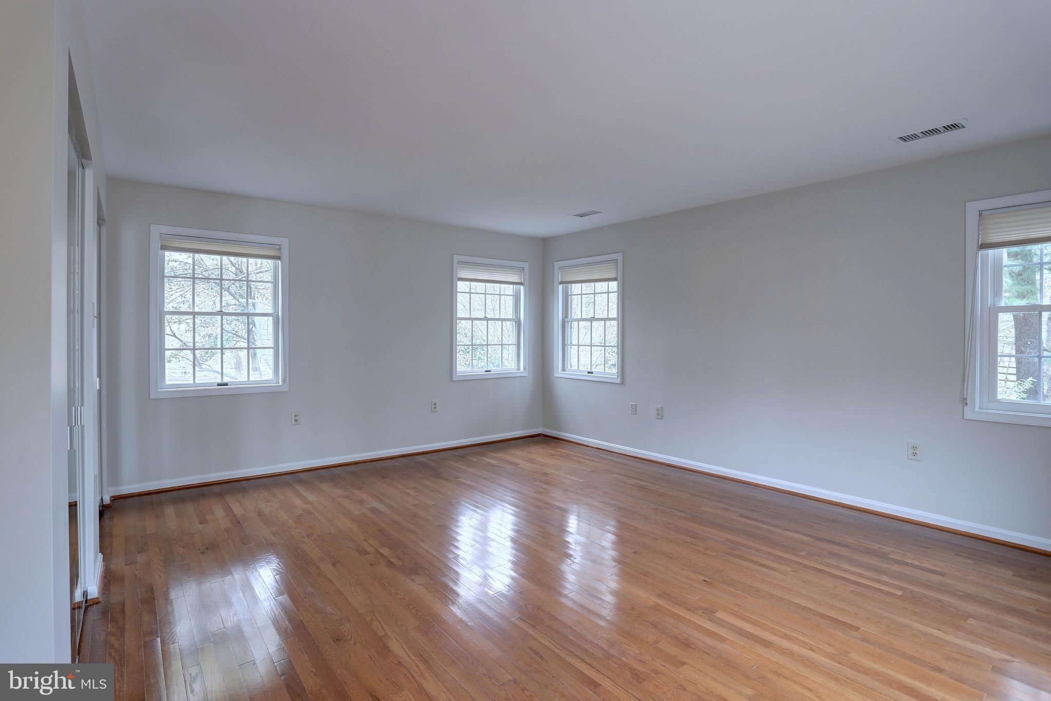 9451 Keepsake Way Columbia, MD 21046 - Photo 37 of 54 Bedroom 5