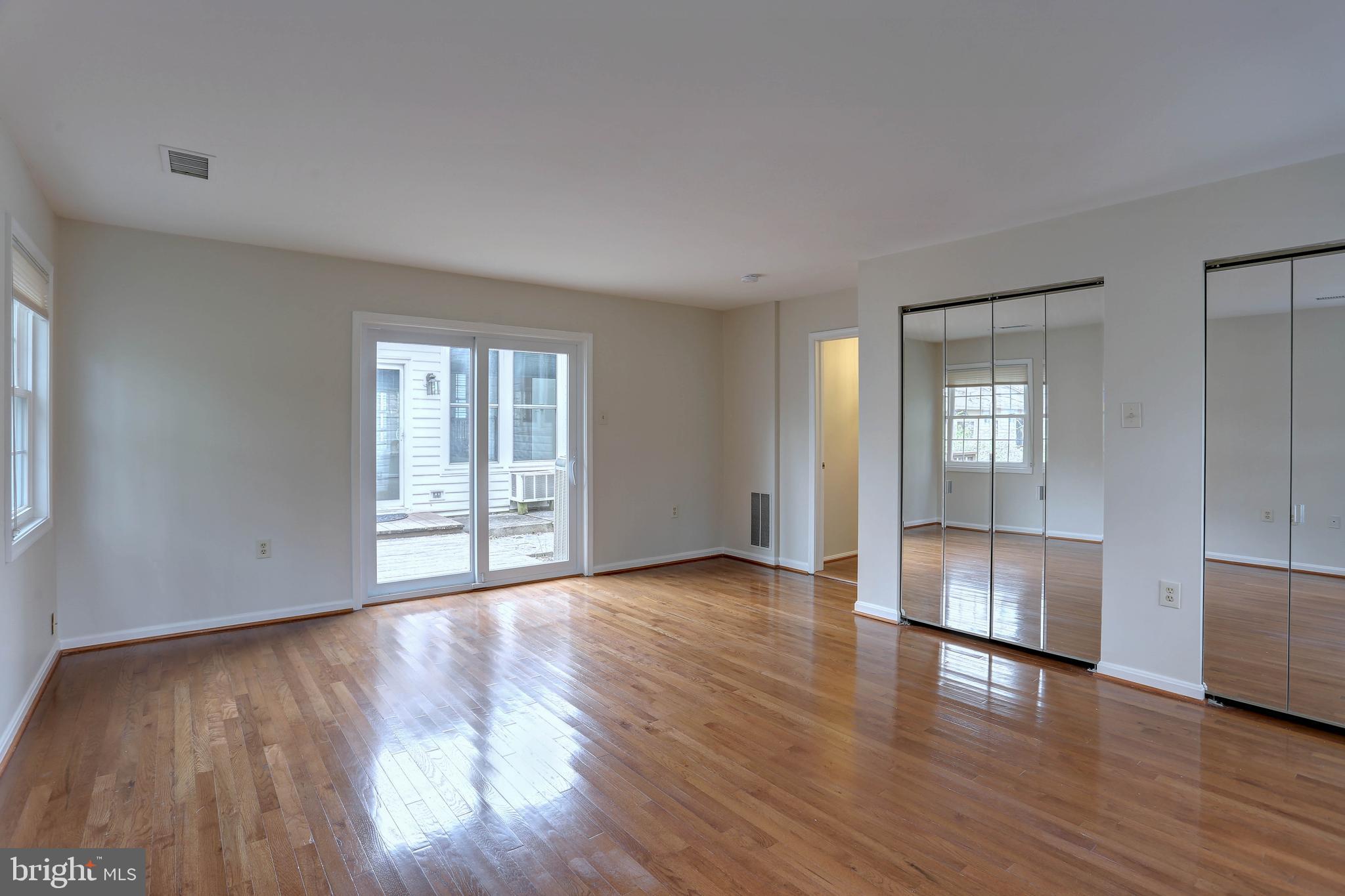 9451 Keepsake Way Columbia, MD 21046 - Photo 38 of 54 Bedroom 5