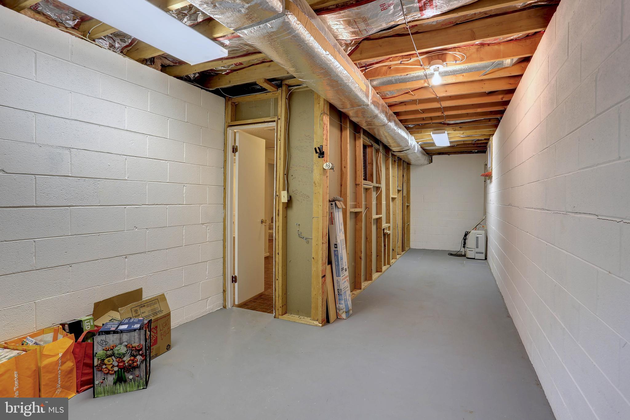 9451 Keepsake Way Columbia, MD 21046 - Photo 42 of 54 Storage