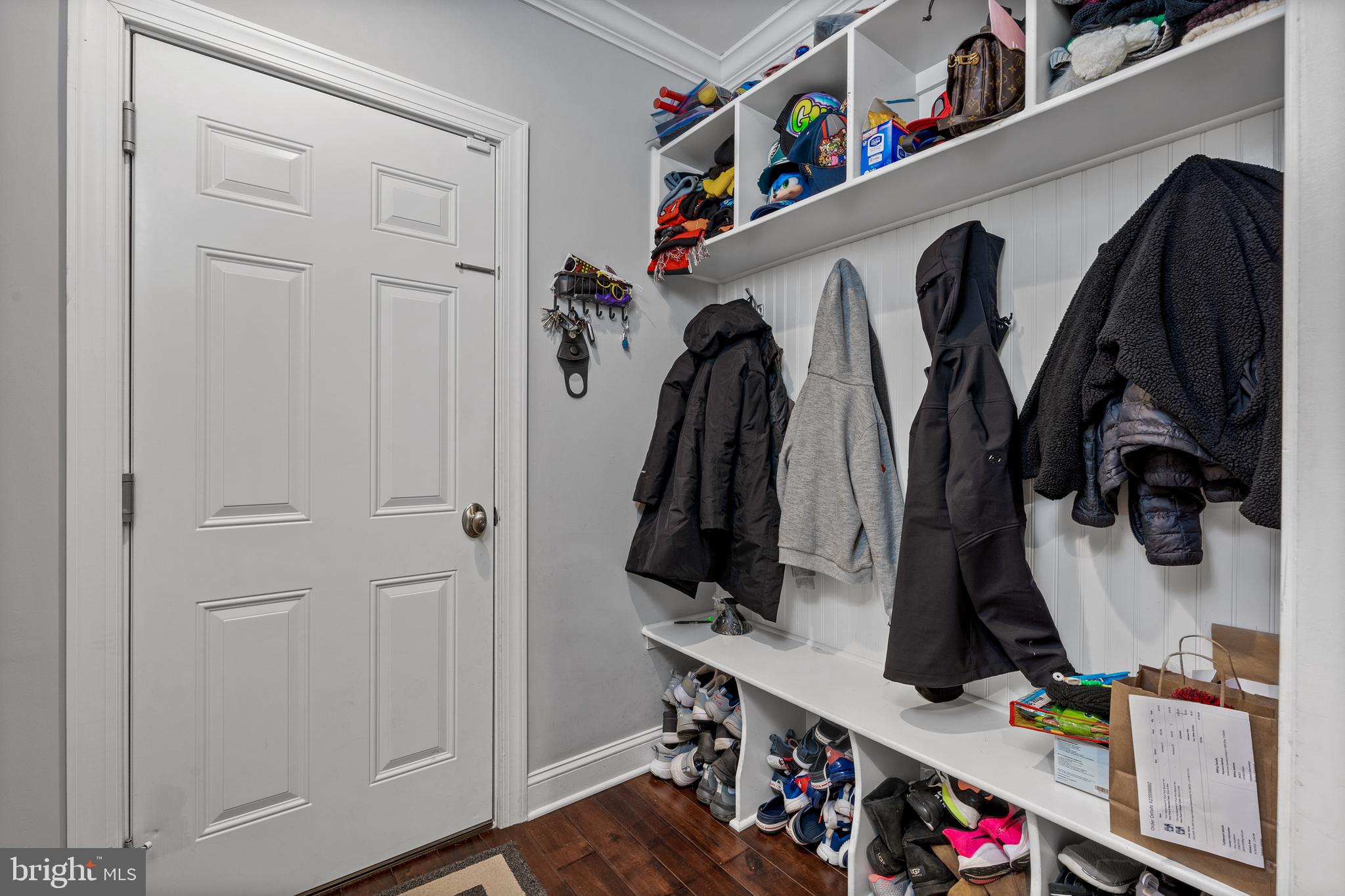 650 Farragut Avenue Haddonfield, NJ 08033 - Photo 15 of 40 Mudroom area from garage