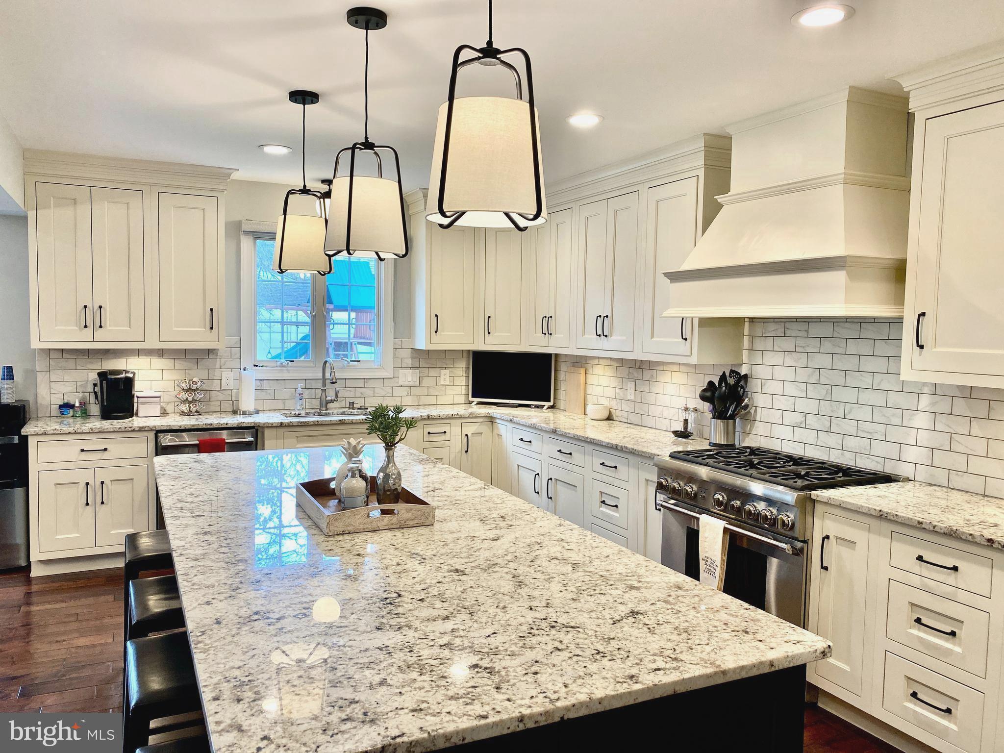 650 Farragut Avenue Haddonfield, NJ 08033 - Photo 7 of 40 Gourmet Kitchen
