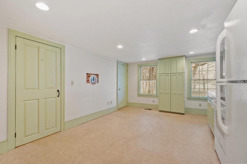 1 Whitney Road Shirley, MA 01464 - Photo 15 of 42