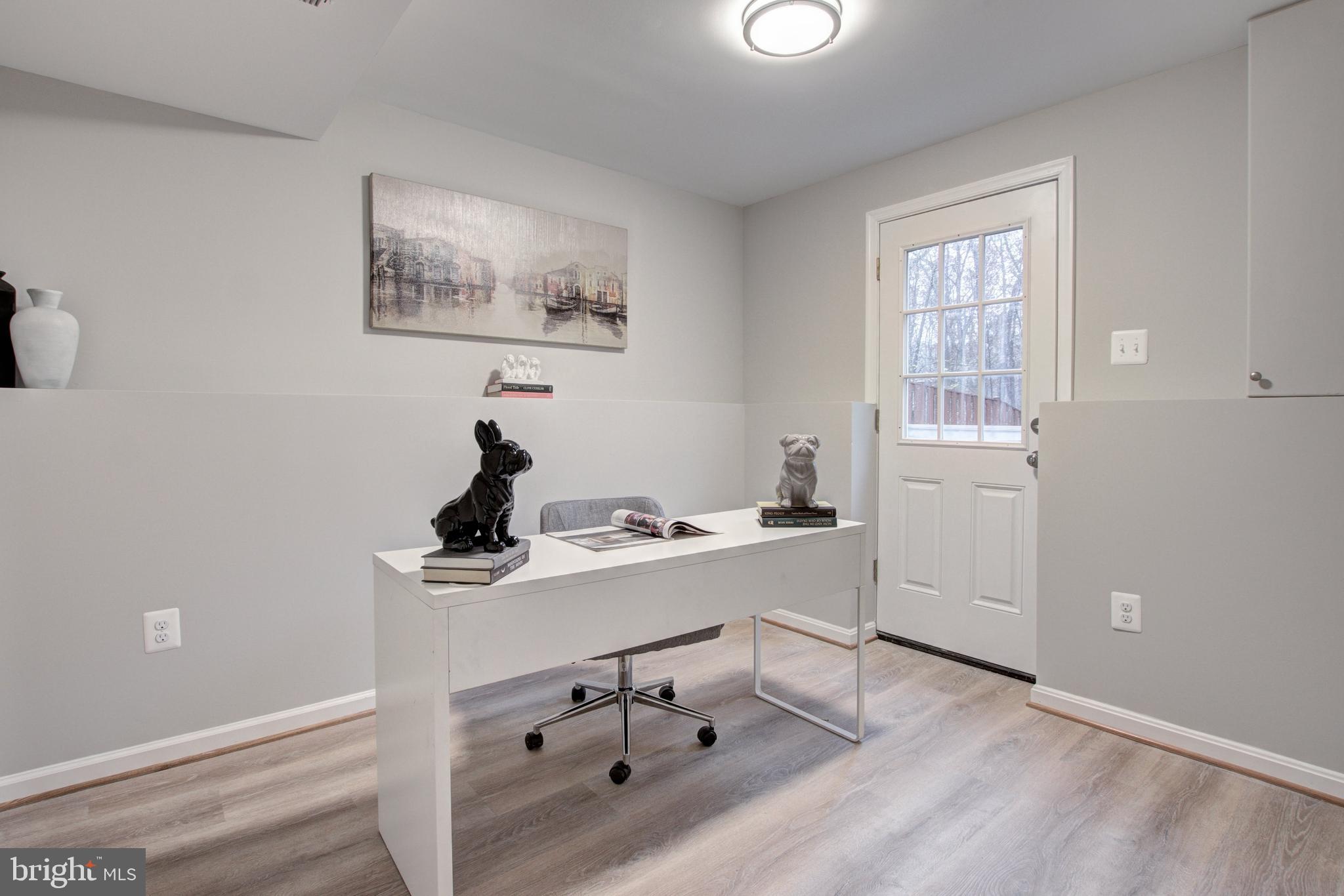 8504 Rippled Creek Court Springfield, VA 22153 - Photo 27 of 37 Gallery Image 27