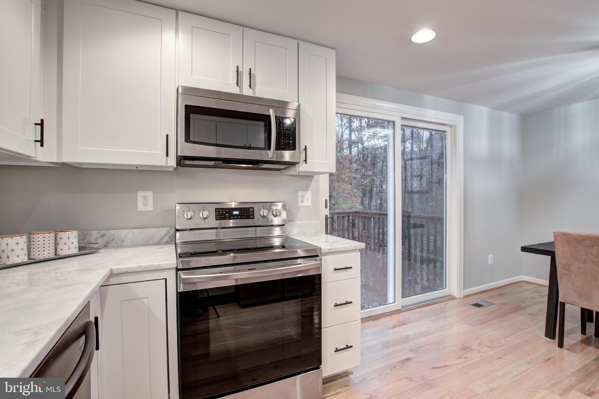 8504 Rippled Creek Court Springfield, VA 22153 - Photo 7 of 37 Gallery Image 7