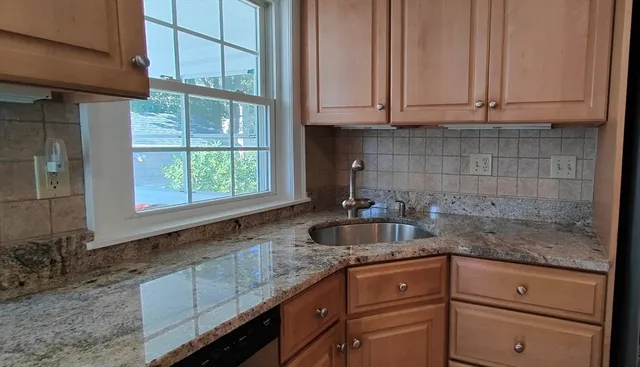 $3,500 | 87 Evans Street, Unit 1, Watertown, MA 02472