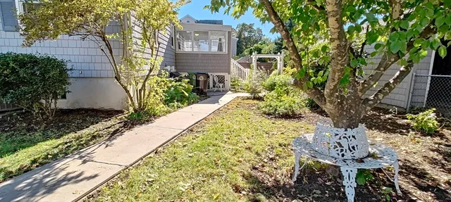 $3,500 | 87 Evans Street, Unit 1, Watertown, MA 02472