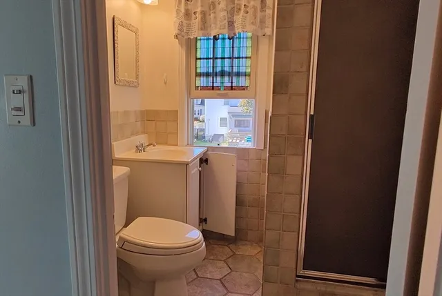 $3,500 | 87 Evans Street, Unit 1, Watertown, MA 02472